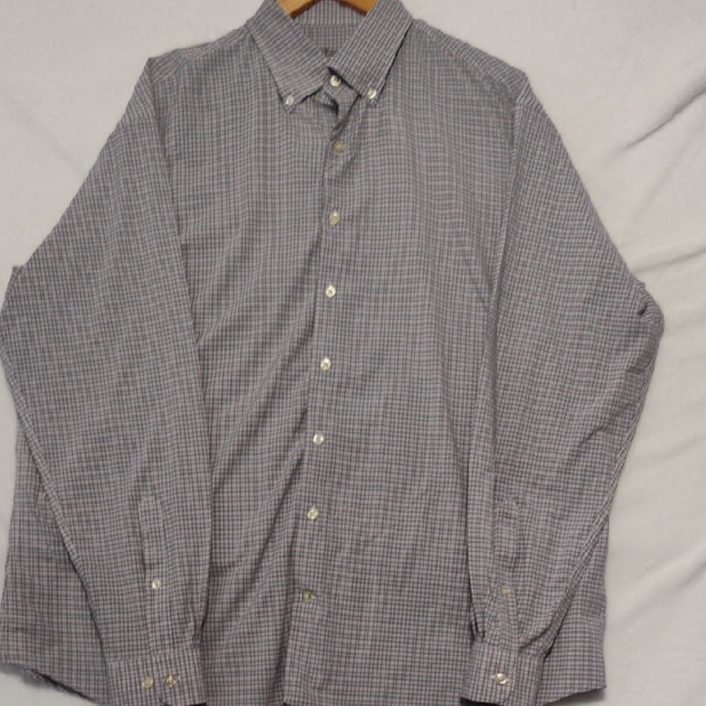 Men's Stylish Gray Plaid Button Down Shirt